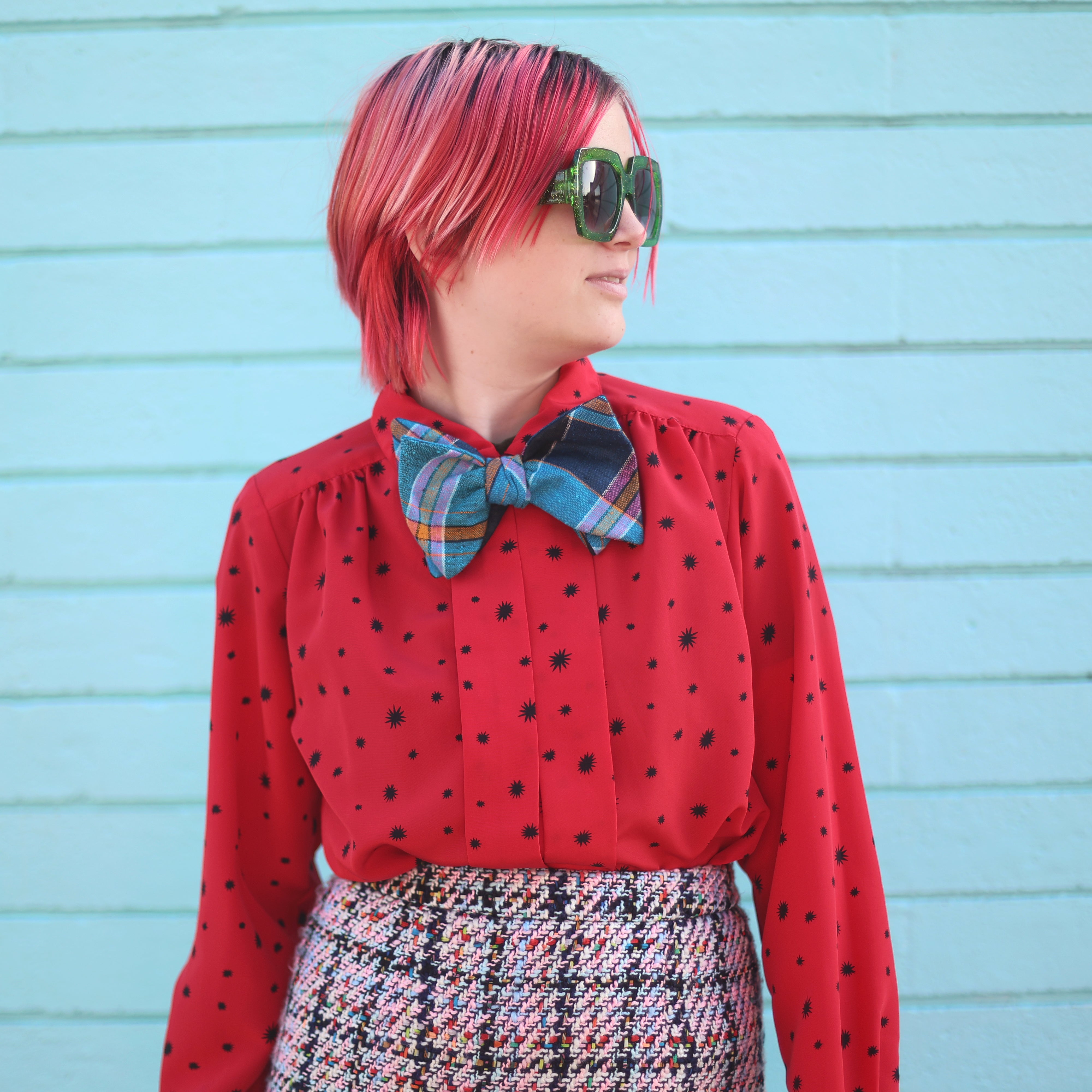 JUMBO bow tie!