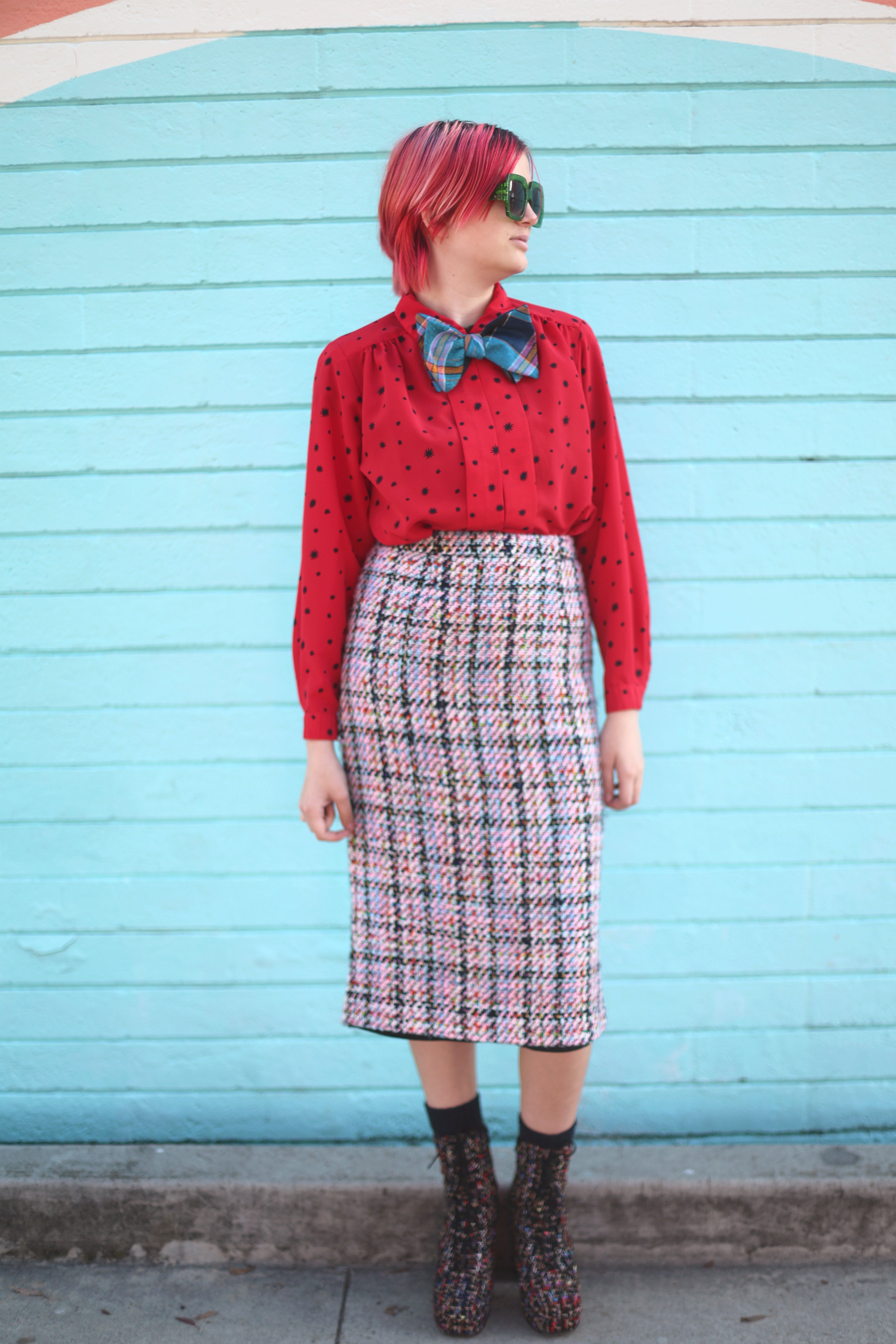 JUMBO bow tie!