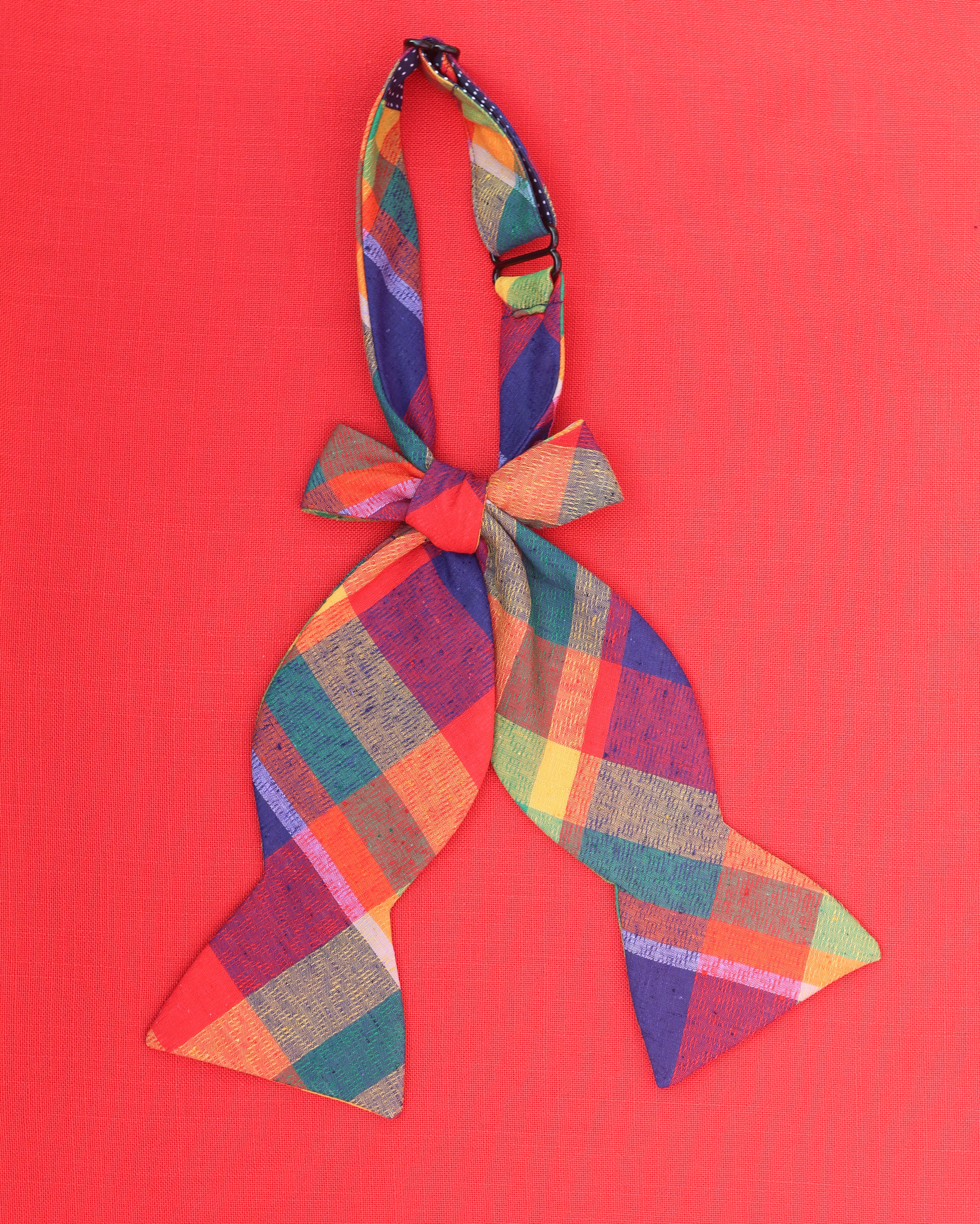 JUMBO bow tie!