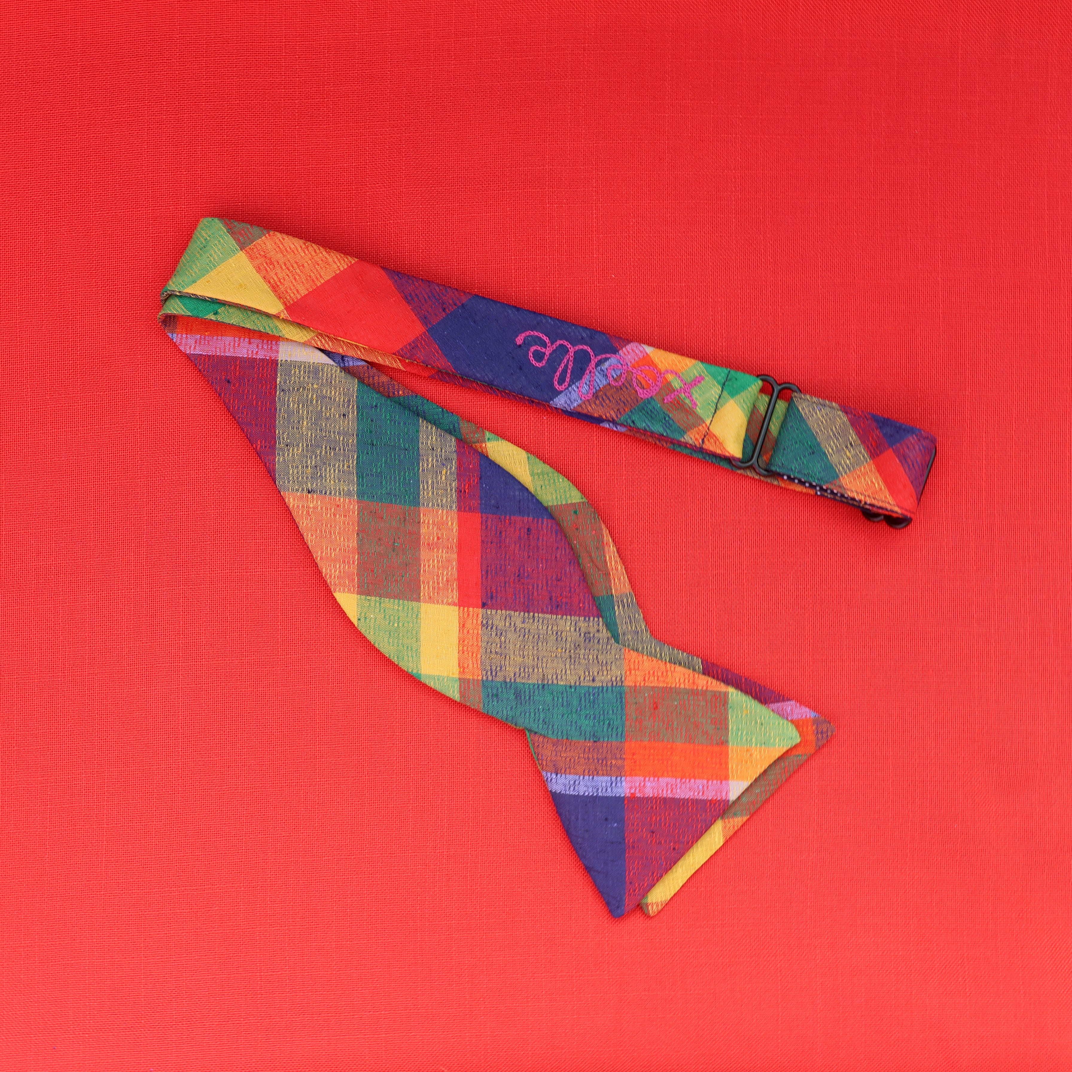 JUMBO bow tie!