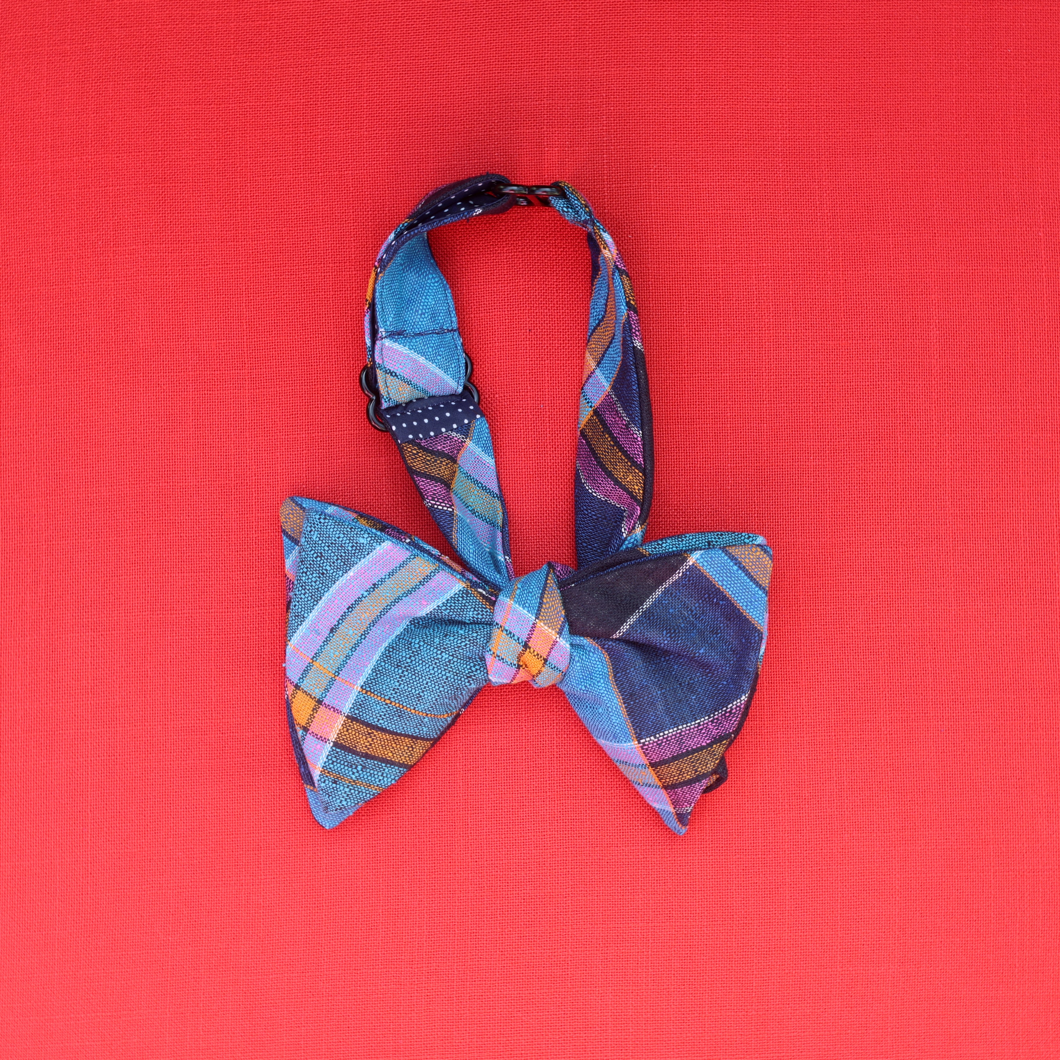 JUMBO bow tie!