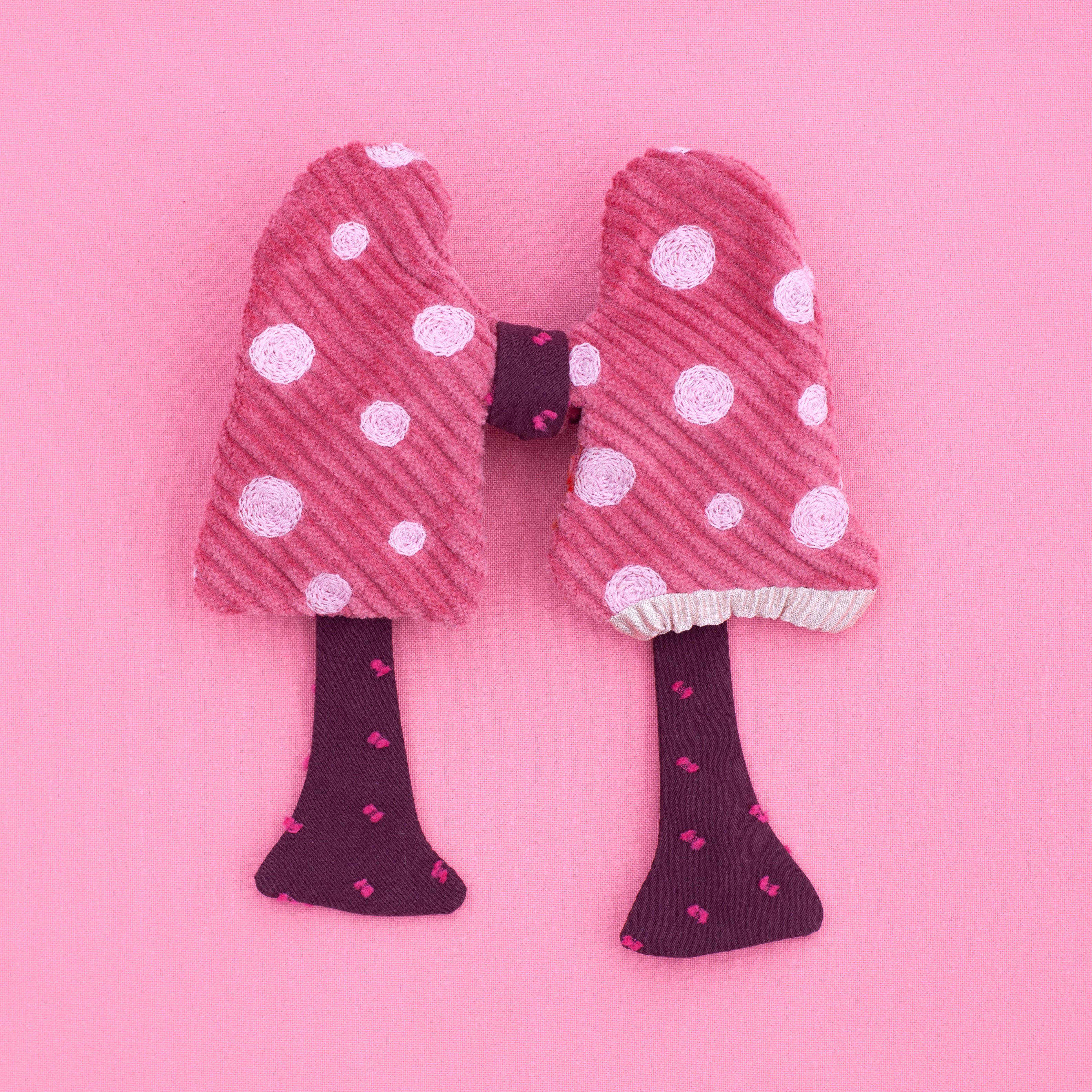 Mushroom bow tie