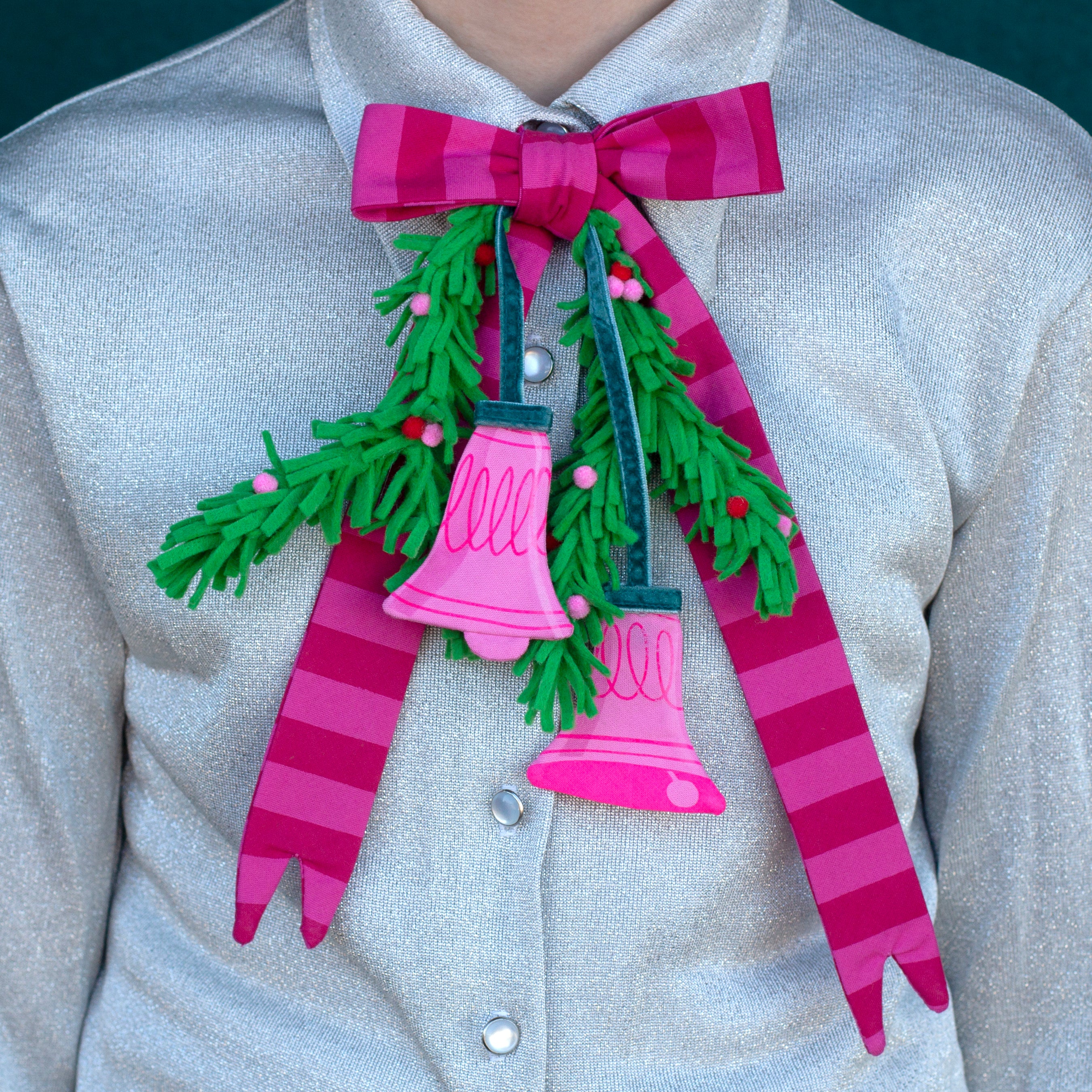 Holiday cheer bow tie!